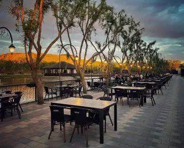 La Casa cu Stuf ofera cazare in Baldovineşti, jud.  Brăila