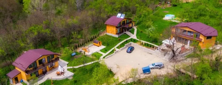 Complex Turistic Hora Residence – Cazare cu Piscină încălzită și Facilități Premium