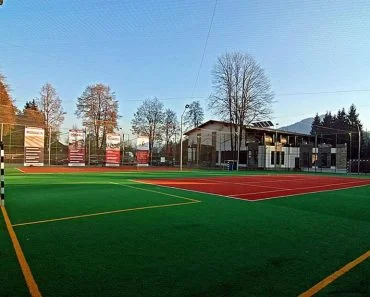 Aquarius Boutique Hotel -cu piscină interioară și centru spa