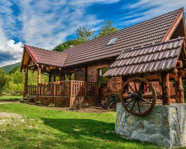 The Little Mountain Cabin ofera cazare in Borlova jud. Caraş-Severin